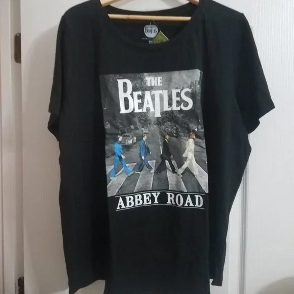 The Beatles Abbey Road Tee Shirt 2x Short Sleeve NWOT